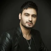 Фото исполнителя Otabek Mutalxo'jayev