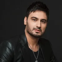 Фото песни Guli-guli от Otabek Mutalxojayev