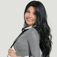 Фото песни Ayirma hey taqdir Sevishgan dillarni от Shahzoda