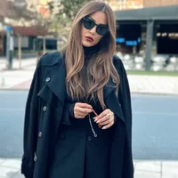 Фото песни Rina rina rin yarim (Benim Narin Yarim) от Banu Parlak