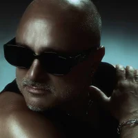 Фото песни Ad Günü от Miri Yusif