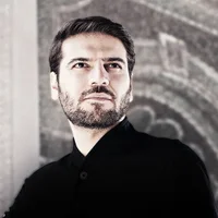 Фото песни Make Me Strong (English Nasheed) от Sami Yusuf
