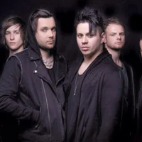 Фото песни Gulnora от Yashin