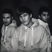 Ummon Yoshlari — Osmon