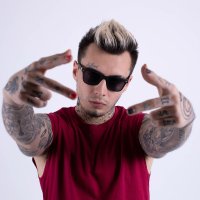 Fano guruhi — Nafisa