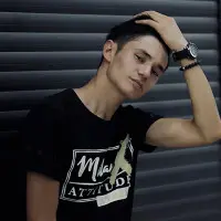 Xusanboy Omonboyev